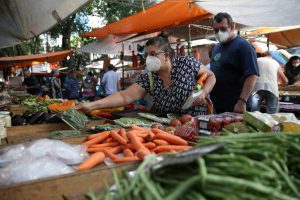 Leia mais sobre o artigo Indicador antecedente de emprego do Brasil vai a pico em mais de 1 ano em início de 2024 mais otimista