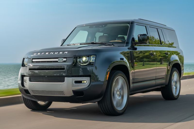 No momento, você está visualizando Cantor tem carro avaliado em R$700 mil roubado e caso alerta para a necessidade do Seguro Auto 