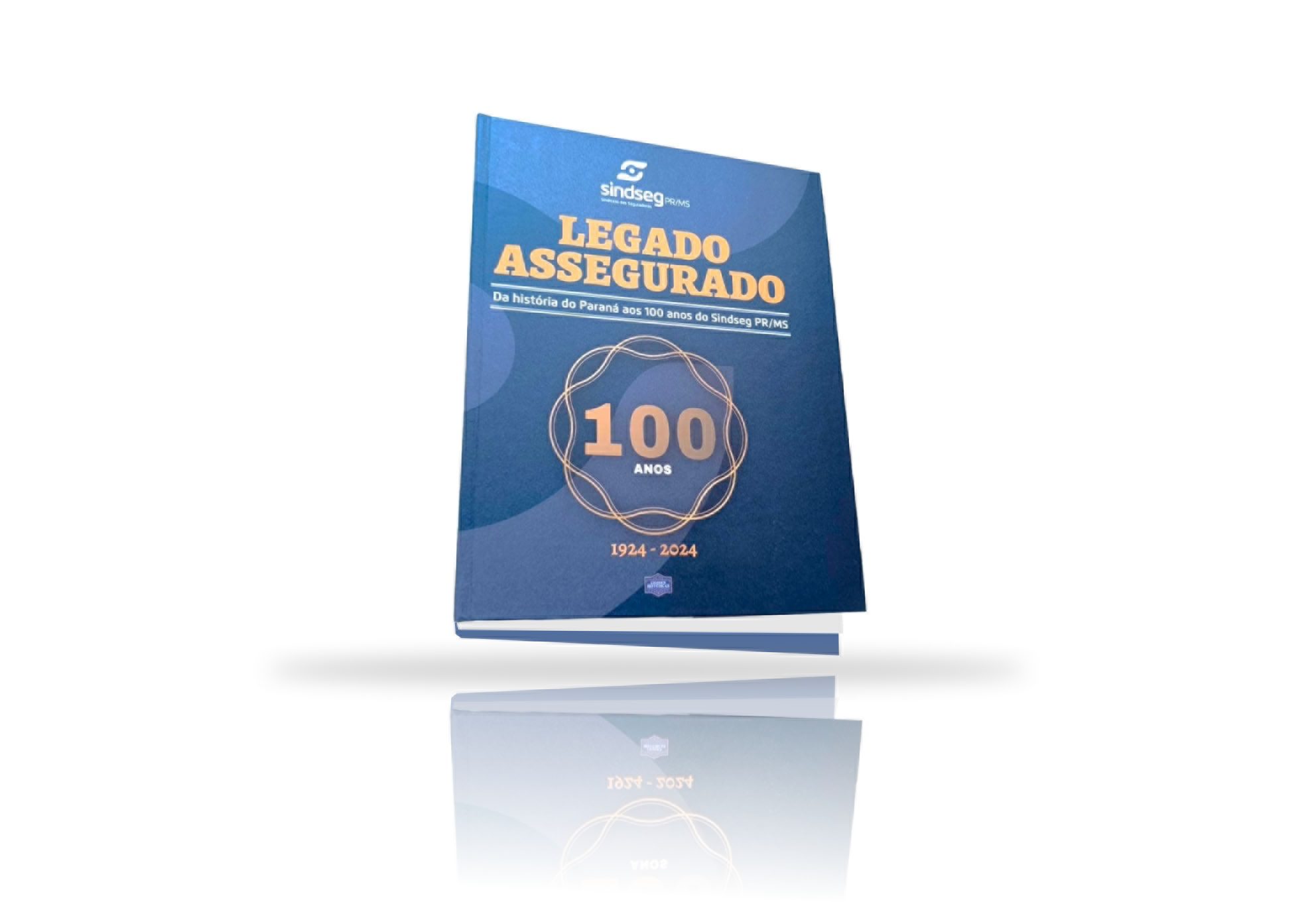 Leia mais sobre o artigo Livro mostra 100 anos da presença do seguro no desenvolvimento do Paraná