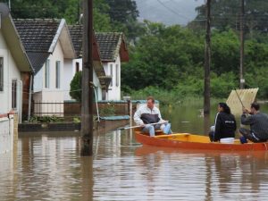 Leia mais sobre o artigo Chuvas no Sul: CNseg recomenda prorrogação de contratos