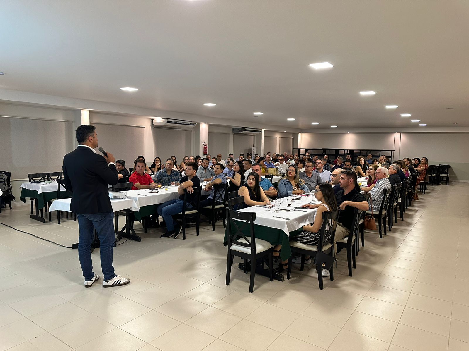 No momento, você está visualizando Sindseg PR/MS participa de evento de apresentação do novo gerente de sucursal da Porto no Mato Grosso do Sul