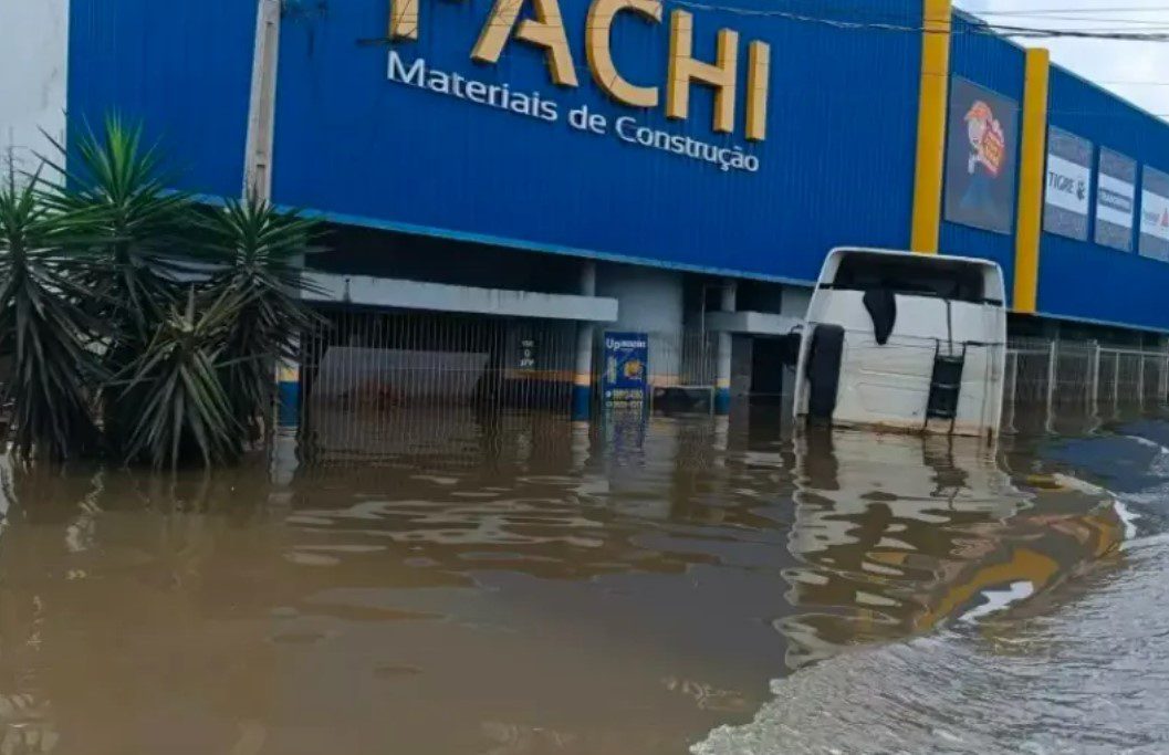 No momento, você está visualizando 8 em 10 empresas atingidas pelas chuvas no RS não têm seguro, diz governo