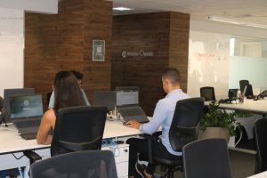 Leia mais sobre o artigo Seguro de vida: uma base essencial para o planejamento financeiro familiar