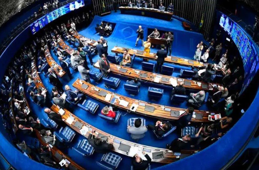 No momento, você está visualizando Senado aprova projeto que regulamenta cooperativas de seguros