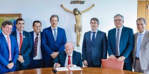 Leia mais sobre o artigo Lula sanciona PL que reformula mercado de seguros