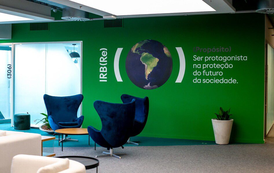 No momento, você está visualizando Seguradoras contrataram R$ 22,3 bilhões em resseguros até outubro de 2024