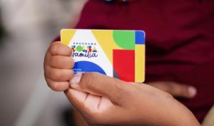 Leia mais sobre o artigo Projeto inclui microsseguro no “Bolsa Família”