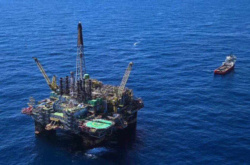 No momento, você está visualizando Petrobras abre licitação para contratação de seguro 