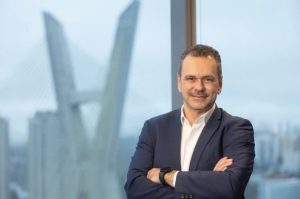 Leia mais sobre o artigo Zurich avança em seguro auto com inovação em processos e serviços aos corretores e clientes