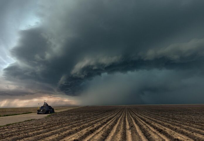 No momento, você está visualizando Riscos estruturais desafiam o setor de seguros, aponta estudo da Swiss Re