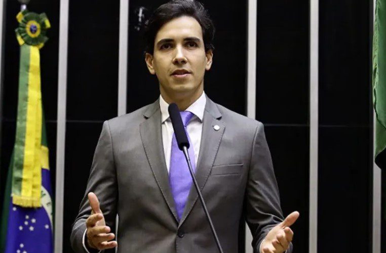 No momento, você está visualizando Brasileiros podem ter novo seguro obrigatório