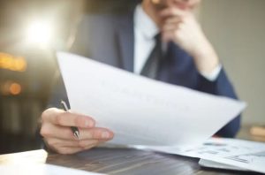 Leia mais sobre o artigo Susep intima corretora que pode receber multa de até R$ 1 milhão